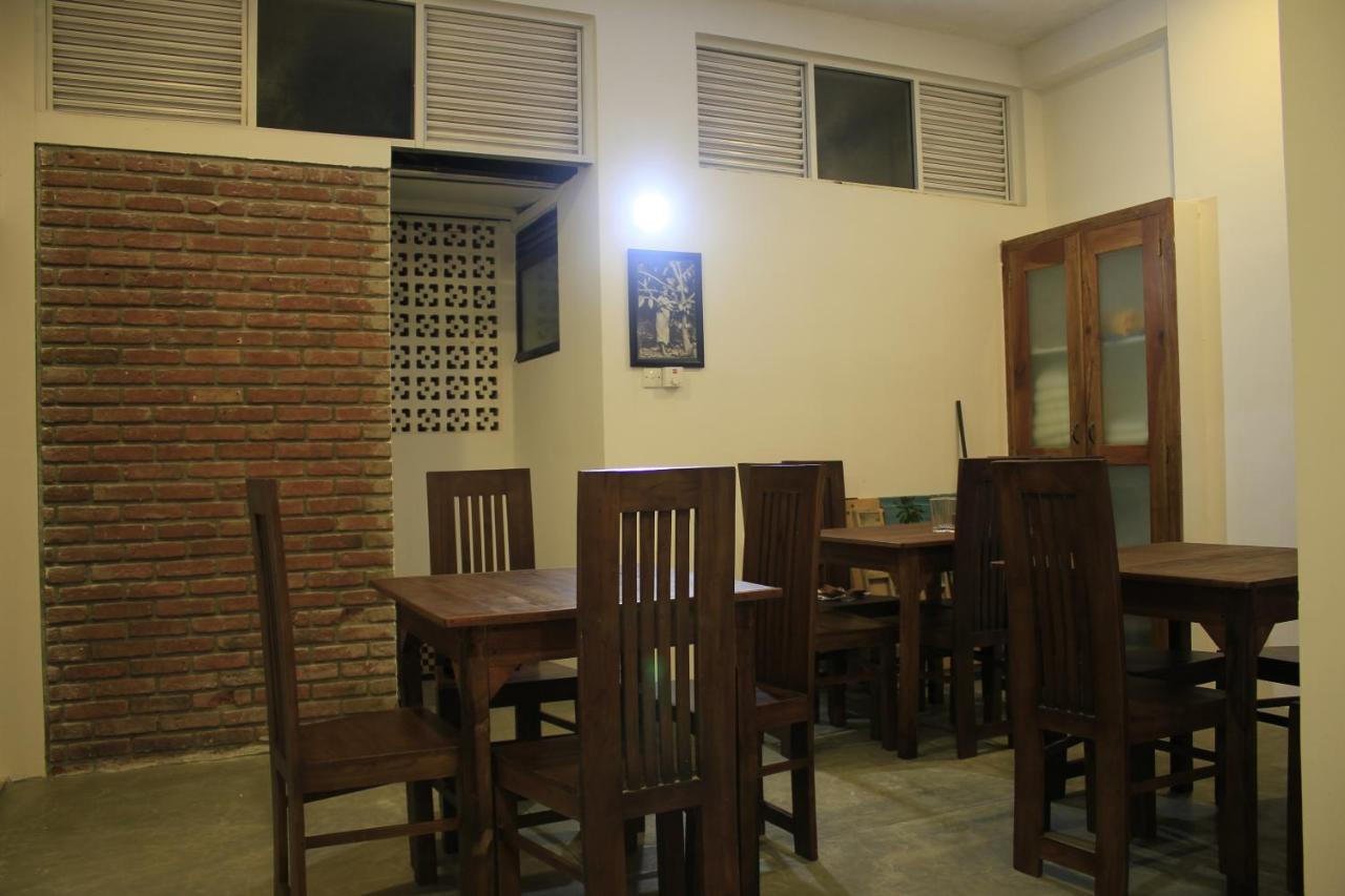 Bienvenido Madiha Hotel Polhena ภายนอก รูปภาพ