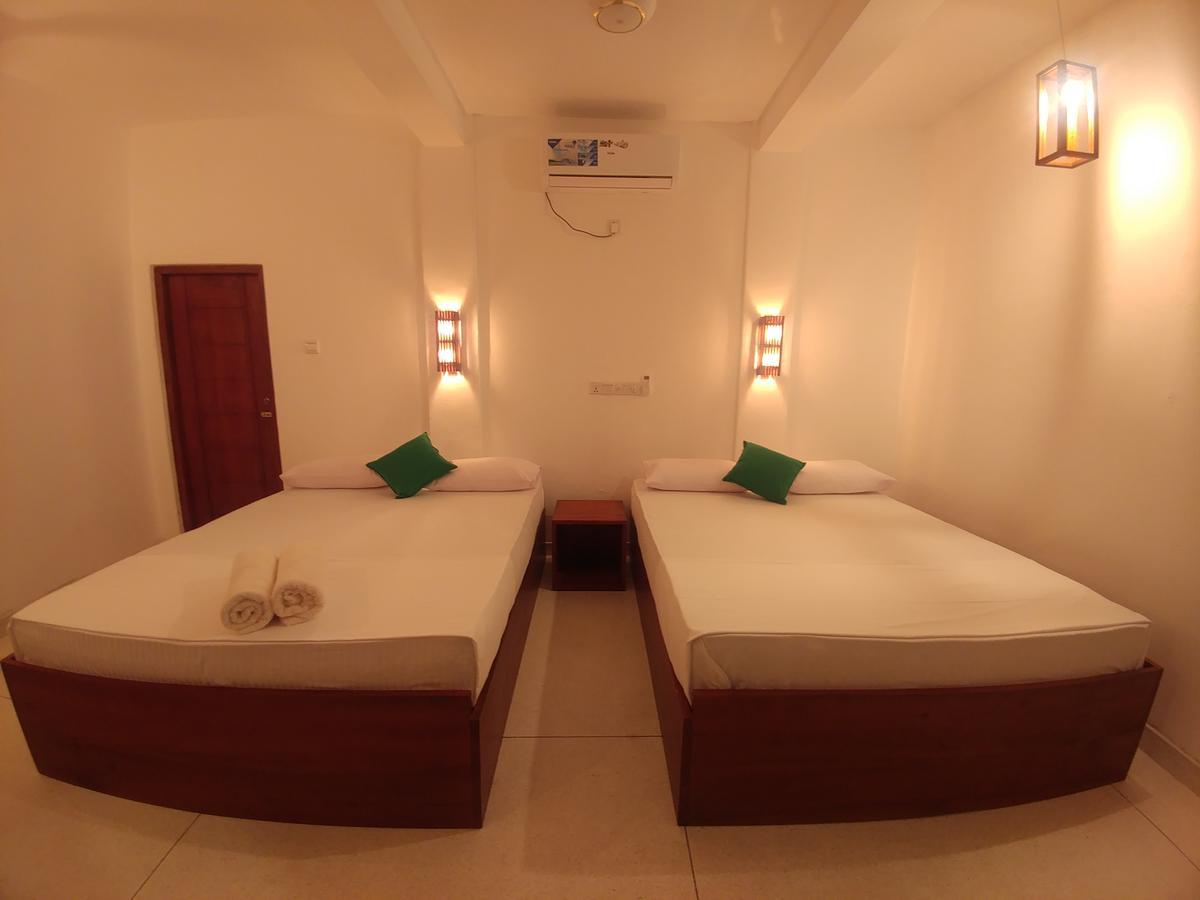 Bienvenido Madiha Hotel Polhena ภายนอก รูปภาพ